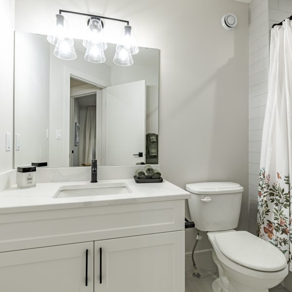 Full Bathroom in Montorio's showhome in Dansereau Meadows